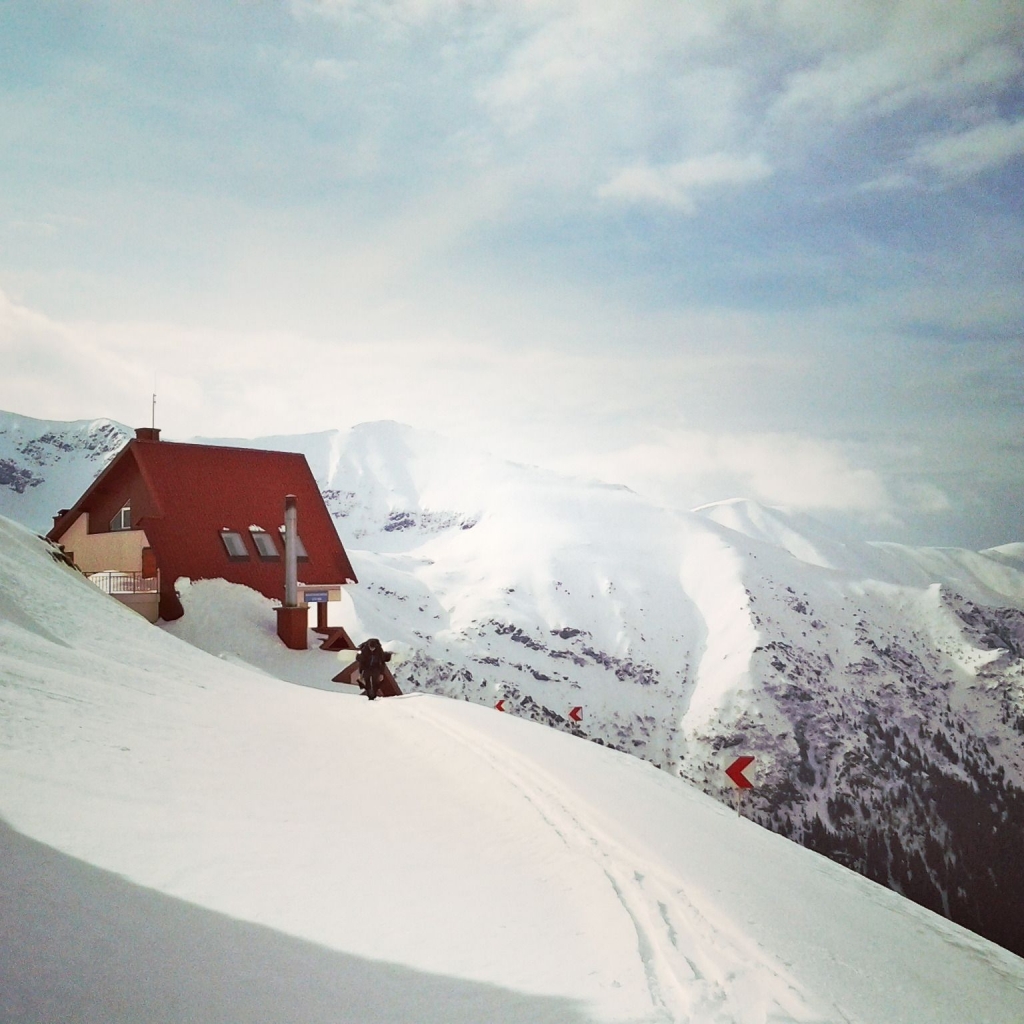 Cottage 2000, Transfagarasan under the snow